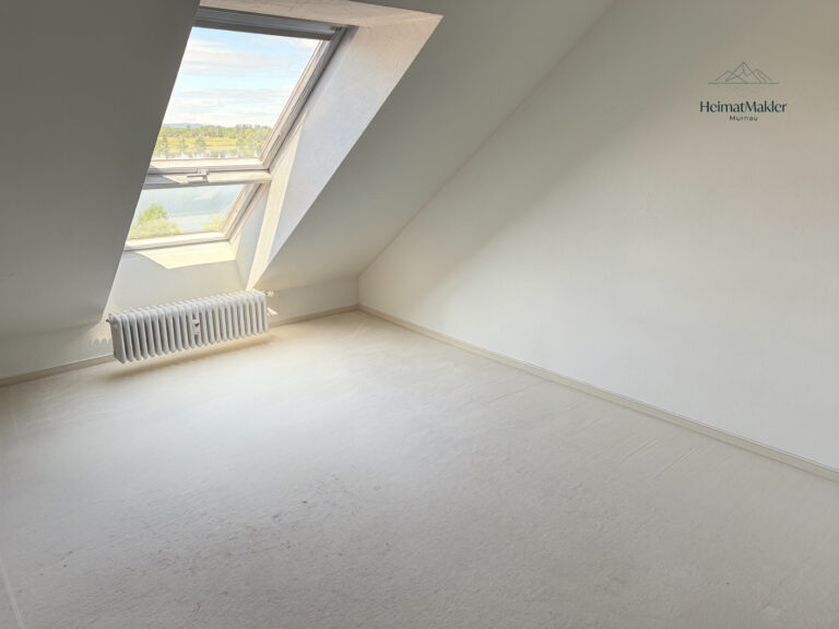 Landloft in der ehemaligen Tenne, Historische Hofstelle am Riegsee, Bild 12